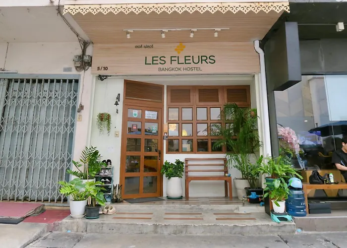 Les Fleurs 2*